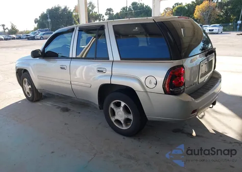 2008 Chevrolet Trailblazer Lt из США, поврежденный, VIN 1GNDS13S282129699